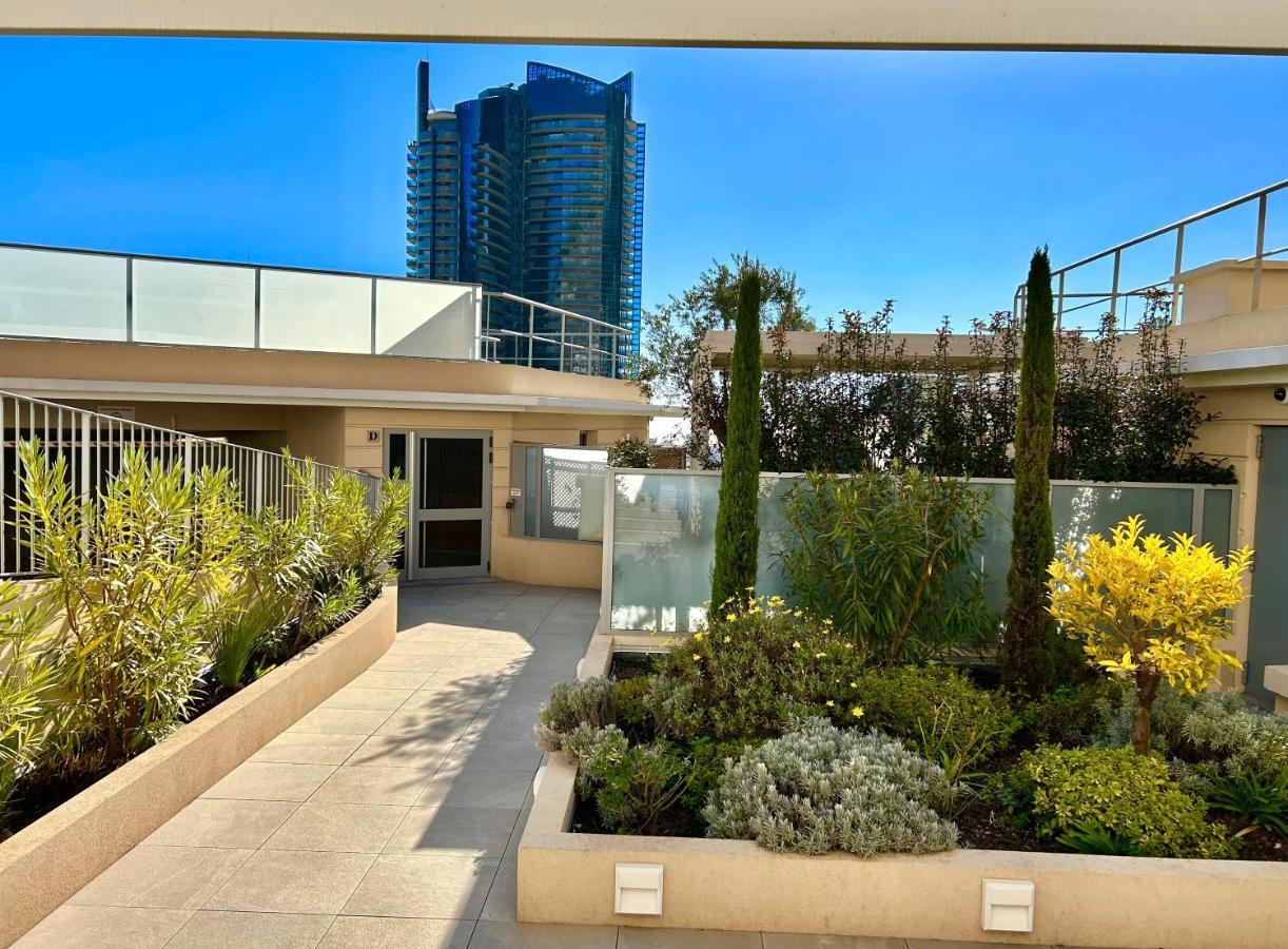 Luxueux Studio Neuf - Frontiere Monaco - Piscine - Parking Prive Dış mekan fotoğraf
